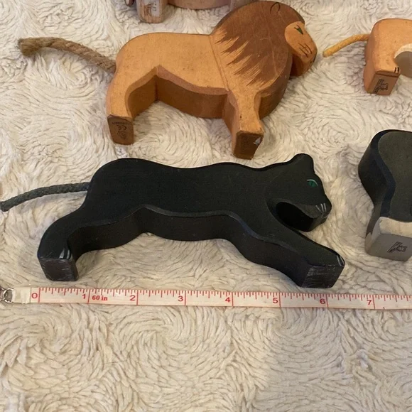 Holztiger & Ostheimer Waldorf inspired Safari Animals Wooden Toys - Picture 2 of 16
